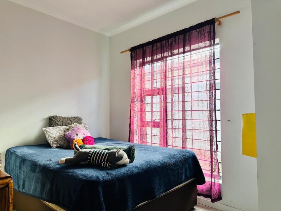 3 Bedroom Property for Sale in Table View Western Cape